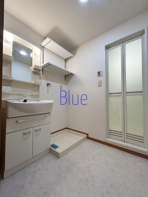 洗面設備　同仕様