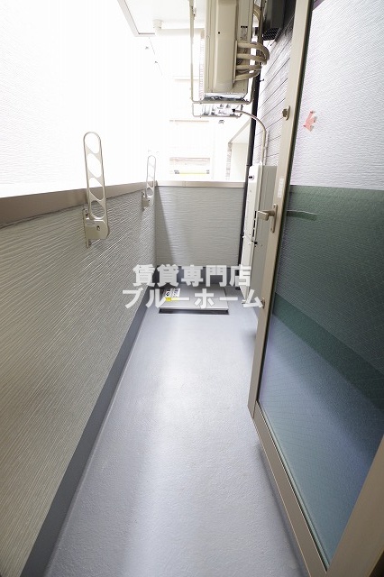 バルコニー　風通しの良いバルコニー！