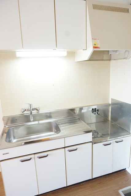 キッチン　収納付きのキッチンです♪