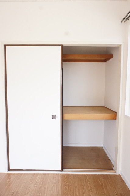 収納　洋室の収納です♪