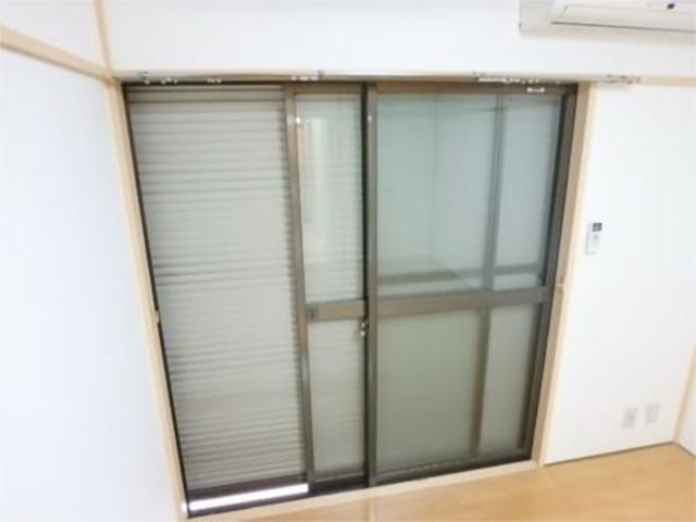 眺望　防犯シャッターです