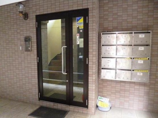 エントランス　オートロック