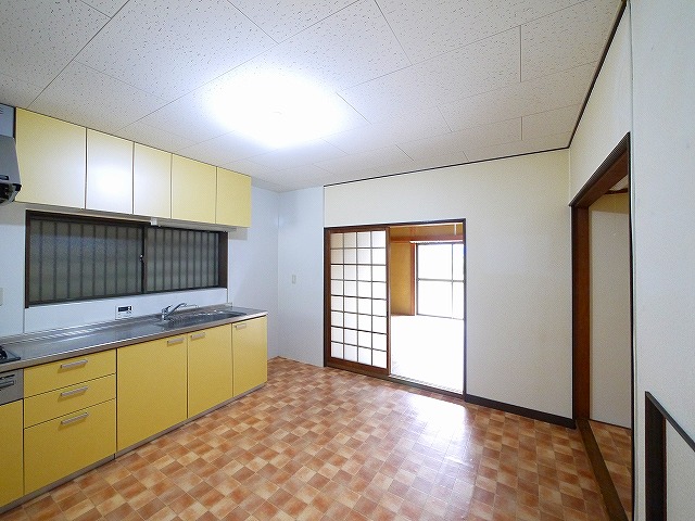 居室・リビング　広々とした洋室です