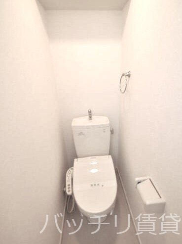 トイレ　同型タイプの為現状を優先致します。