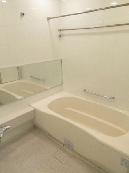 バス・シャワールーム　別部屋参考写真