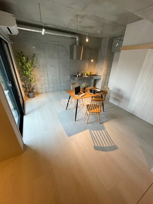 居室・リビング　※モデルルーム仕様の為家具家電は付きません。