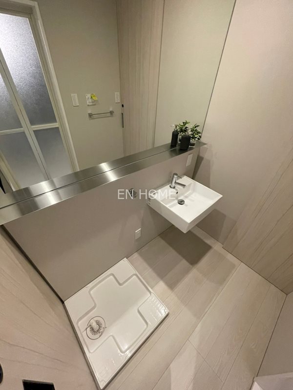 洗面設備　※モデルルーム仕様の為家具家電は付きません。