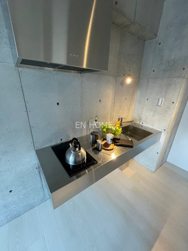 キッチン　※モデルルーム仕様の為家具家電は付きません。