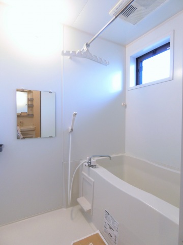 バス・シャワールーム　浴室乾燥機付
