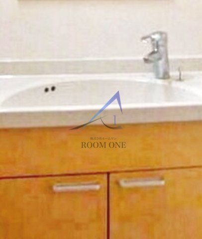 洗面設備　洗面台です。