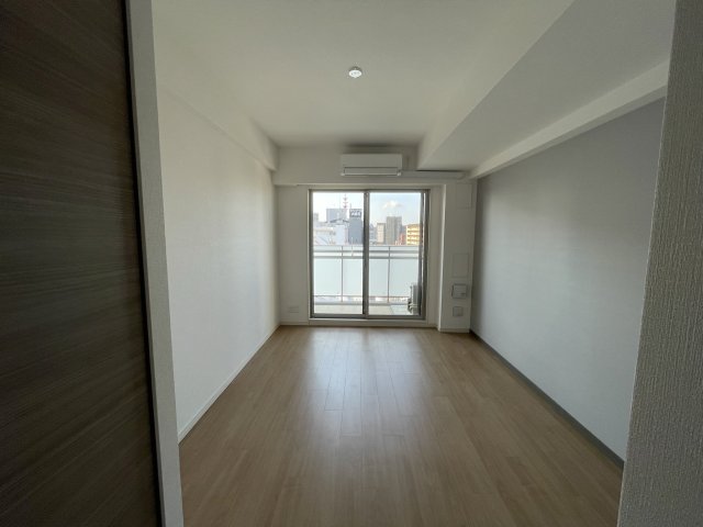 居室・リビング　(参考)同マンション同間取り他部屋の写真