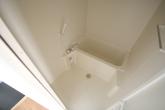 バス・シャワールーム　※別の部屋の写真です