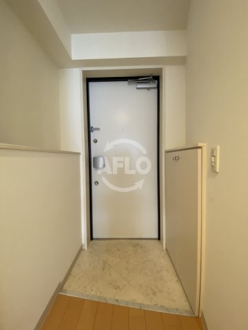 玄関　La Douceur中之島（ラドゥセール中之島）　玄関