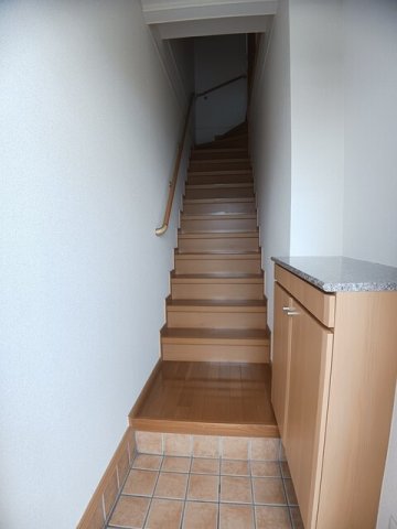 玄関　収納もある玄関です