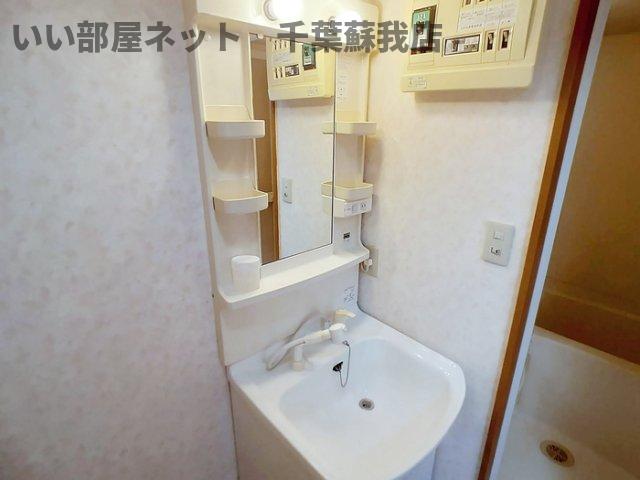 洗面設備　洗面所です