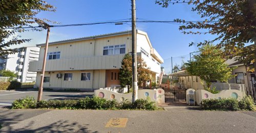 幼稚園・保育園　向こころ保育園（幼稚園・保育園）まで537m