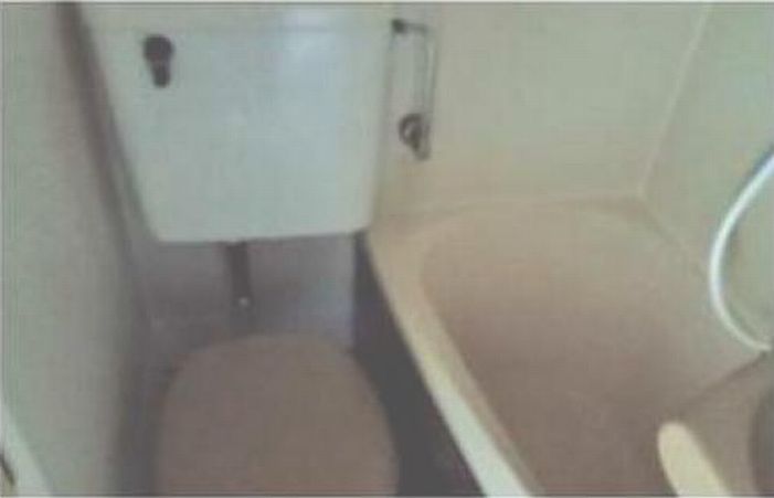 バス・シャワールーム　コンパクトな３点ユニットバスルーム♪