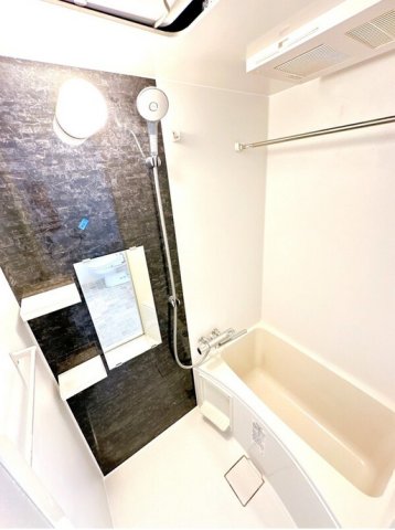 バス・シャワールーム　風呂