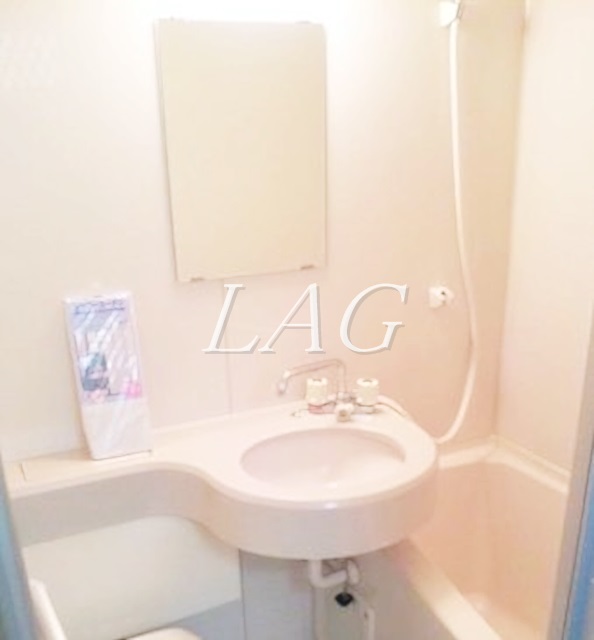 洗面設備　洗面台です。