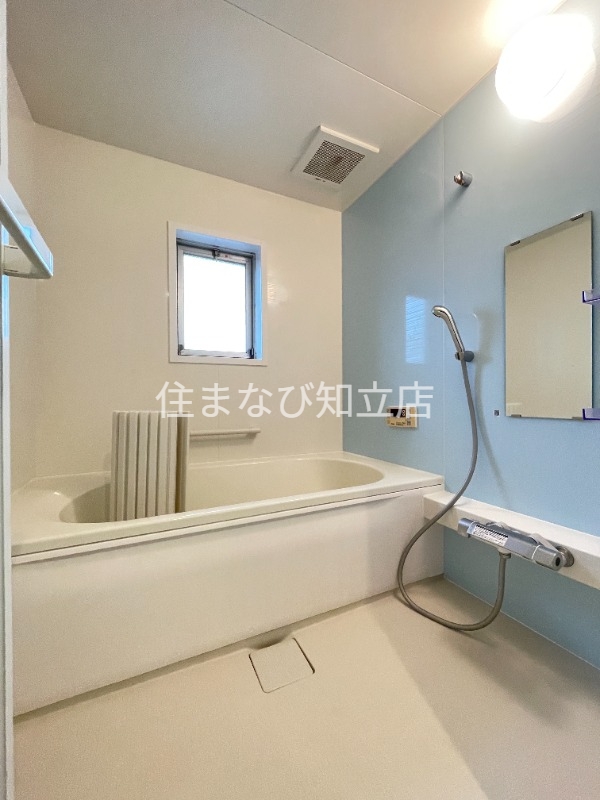 バス・シャワールーム　同型別部屋写真