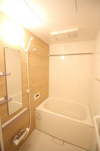 バス・シャワールーム　フォレストメゾン六義園　豊島区巣鴨1