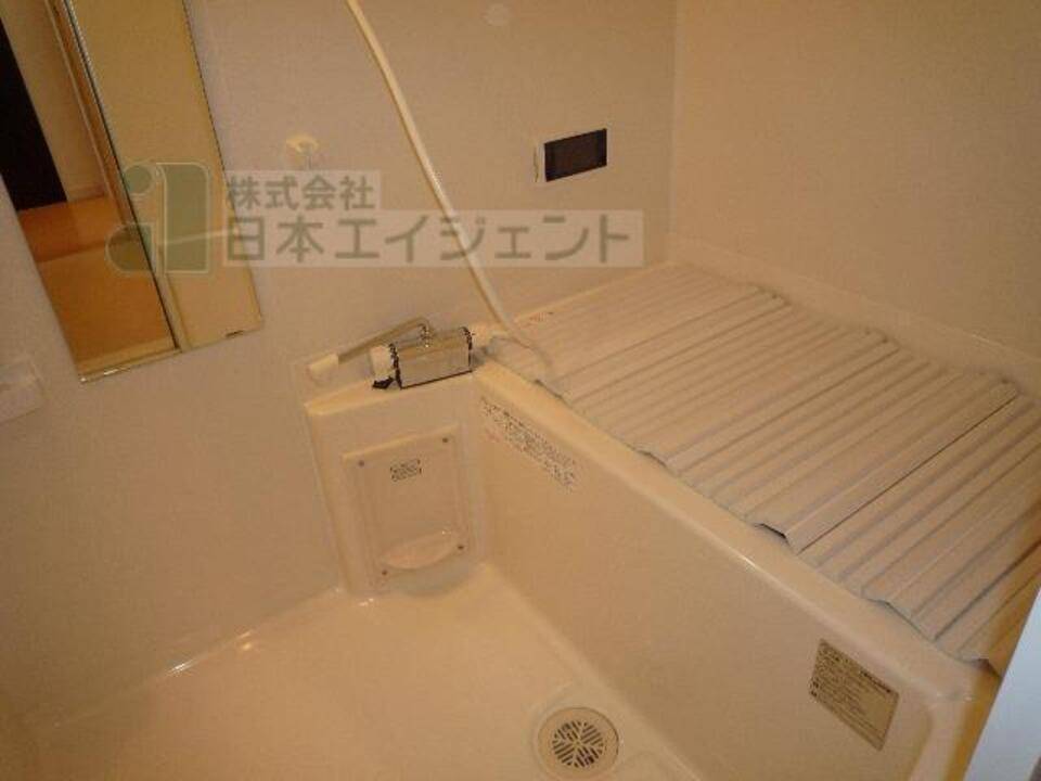 バス・シャワールーム　浴室