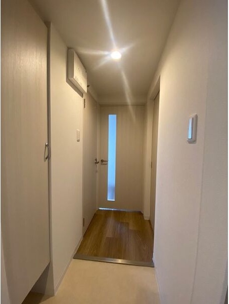 玄関　広々とした玄関です！