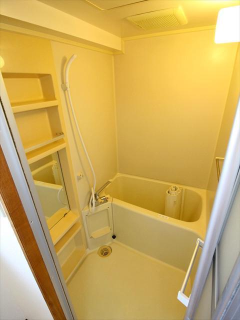 バス・シャワールーム　松山市道後湯之町　グランドステイタス道後　浴室