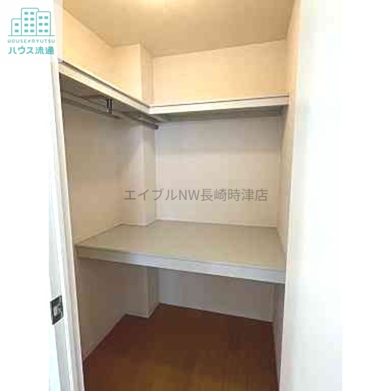 収納　※別号室の写真です。