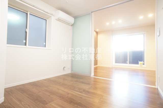 その他部屋・スペース　上品に仕上がった明るい室内空間です！