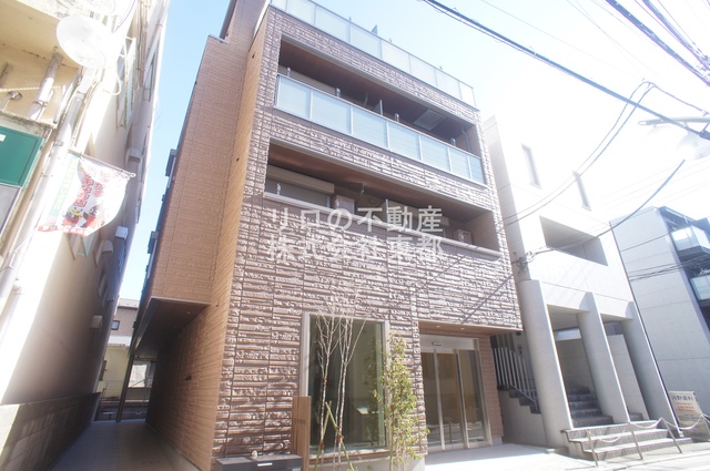 建物外観　インターネット使用料無料なお部屋です。