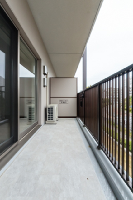 バルコニー　※写真は同タイプ住戸です。