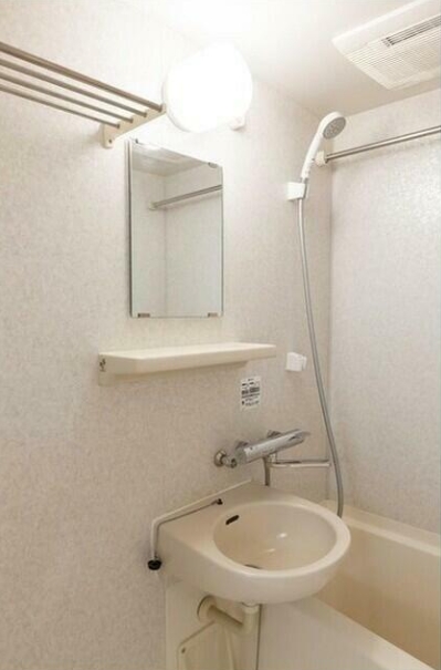 洗面設備　洗面所です