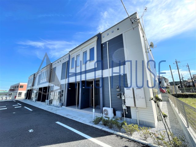 建物外観　外観写真（昼）