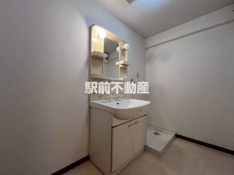 洗面設備　洗面室