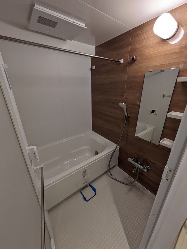 バス・シャワールーム