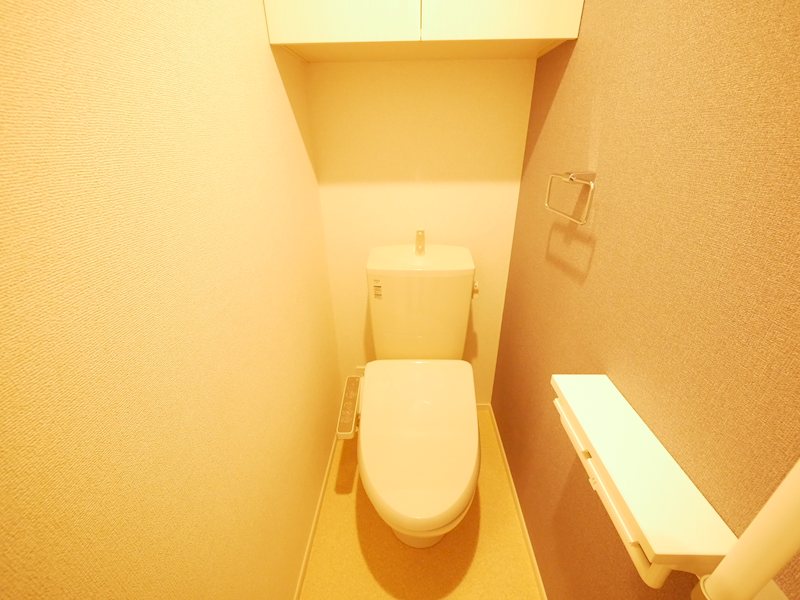 トイレ　ウォシュレット