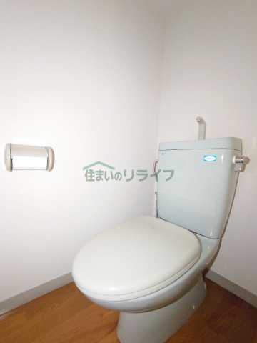 トイレ　別部屋の参考写真です