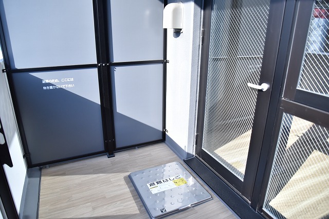 バルコニー　バルコニー