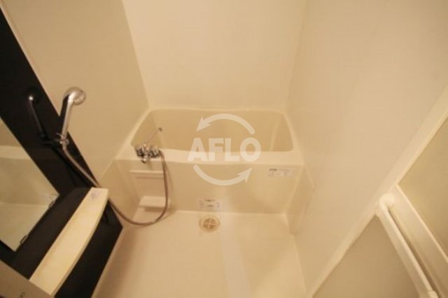 バス・シャワールーム　ミュプレ北浜　浴室