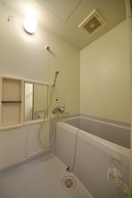 バス・シャワールーム　別部屋参考写真