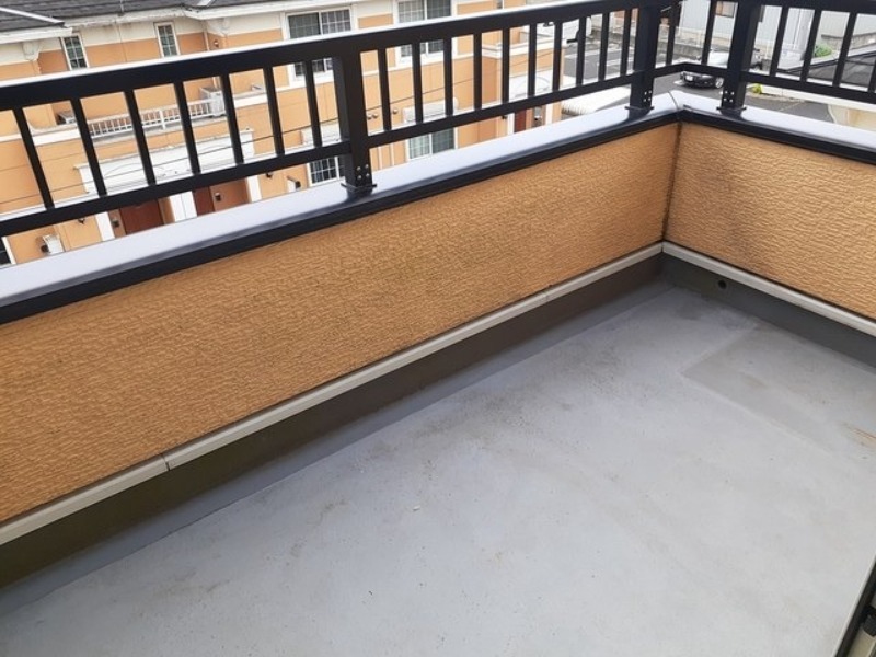 バルコニー　図面と現状に相違がある場合には現状を優先