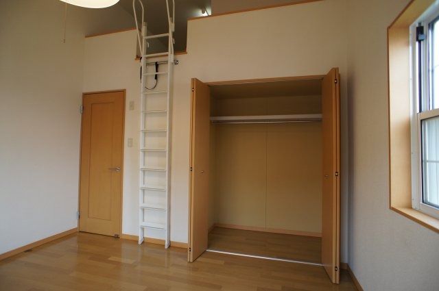収納　クローゼット