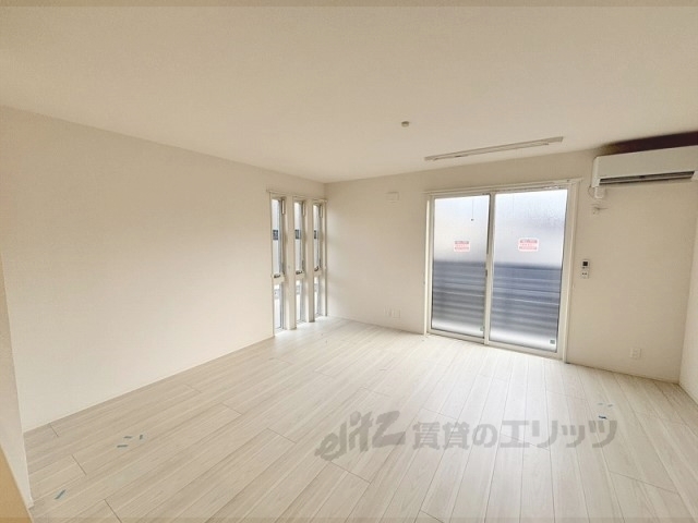 居室・リビング　洋室