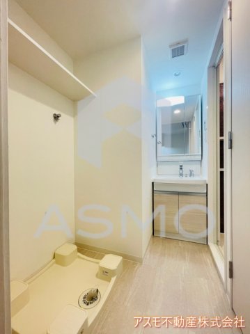 洗面設備　同マンション別部屋参考写真