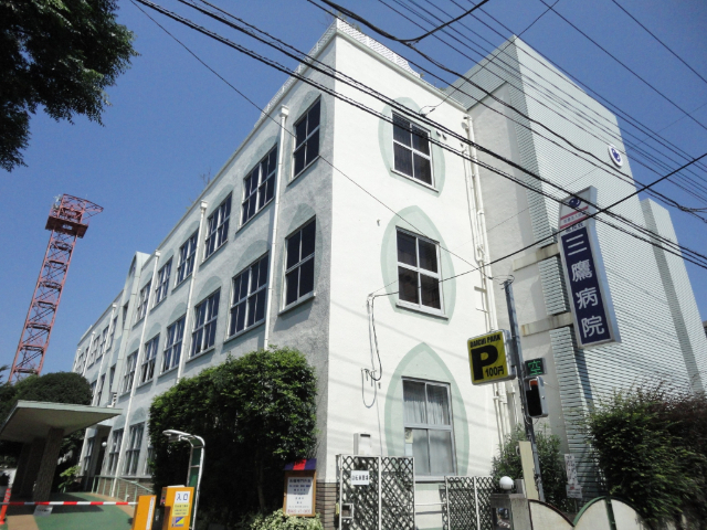 病院　医療法人財団紘友会三鷹病院（病院）まで726m