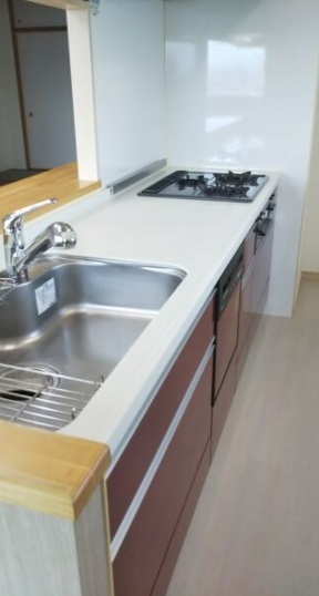 キッチン　同物件、別部屋のお写真となります。ご参考までにご覧ください。