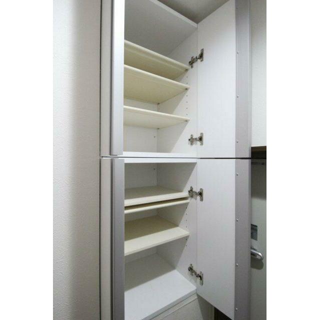 収納　靴入