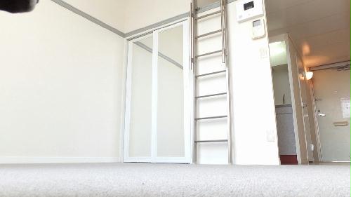 居室・リビング　家具家電無し