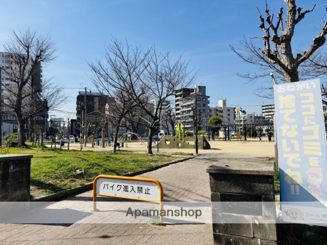 コンビニ　セブンイレブン（コンビニ）まで315m